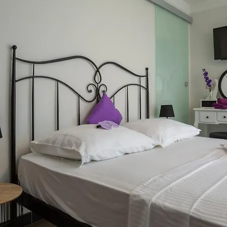 Arbanessa With Heated Pool * Trogir