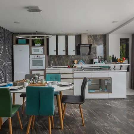 Holiday home Arbanessa With Heated Pool